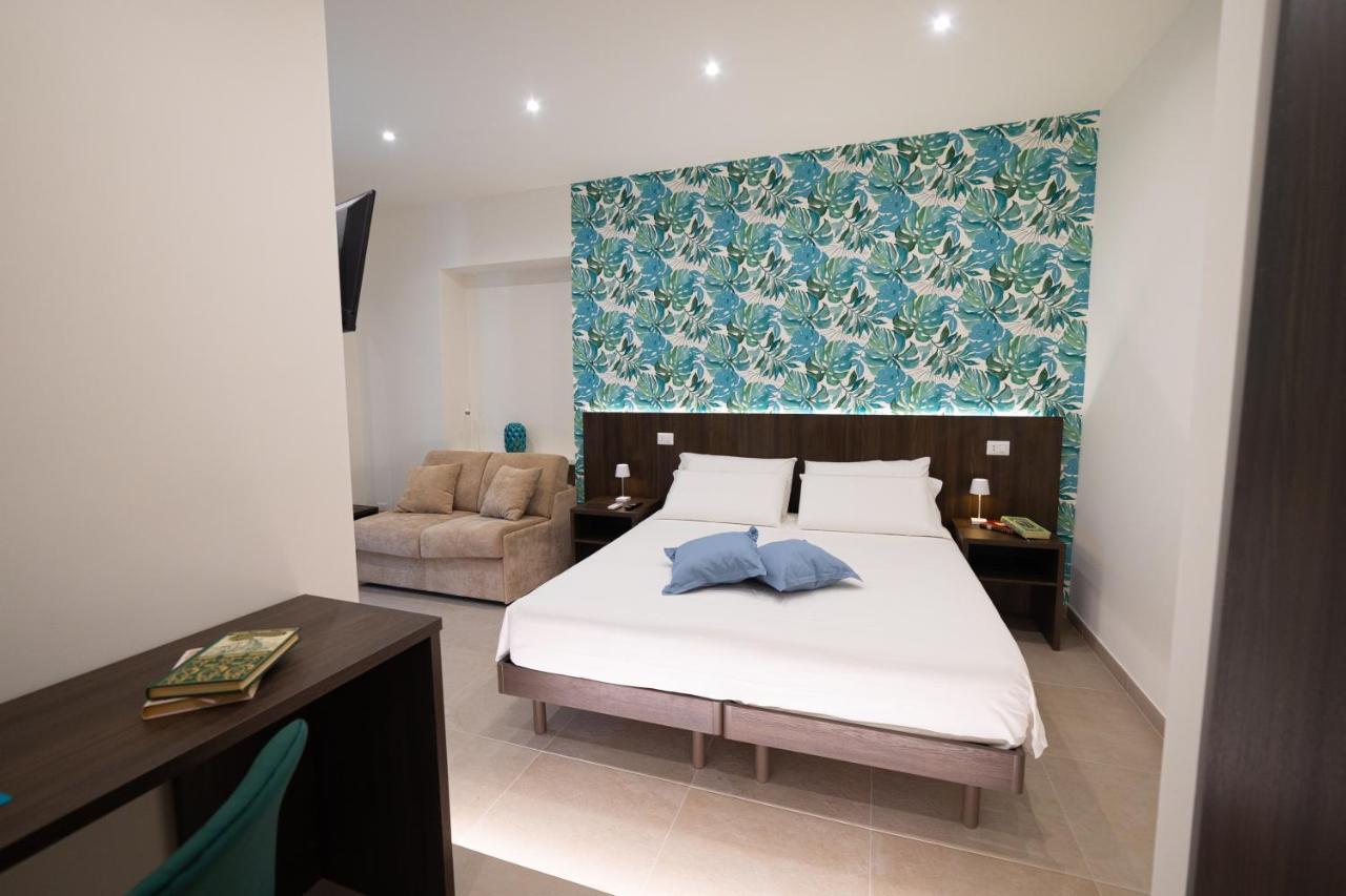 טרצ'ינה Numisia Guest House מראה חיצוני תמונה