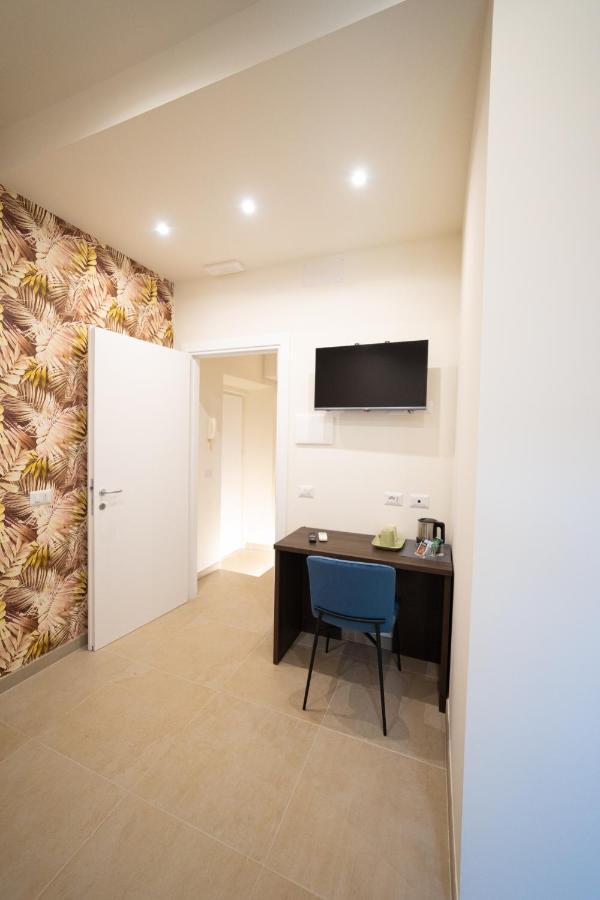 טרצ'ינה Numisia Guest House מראה חיצוני תמונה