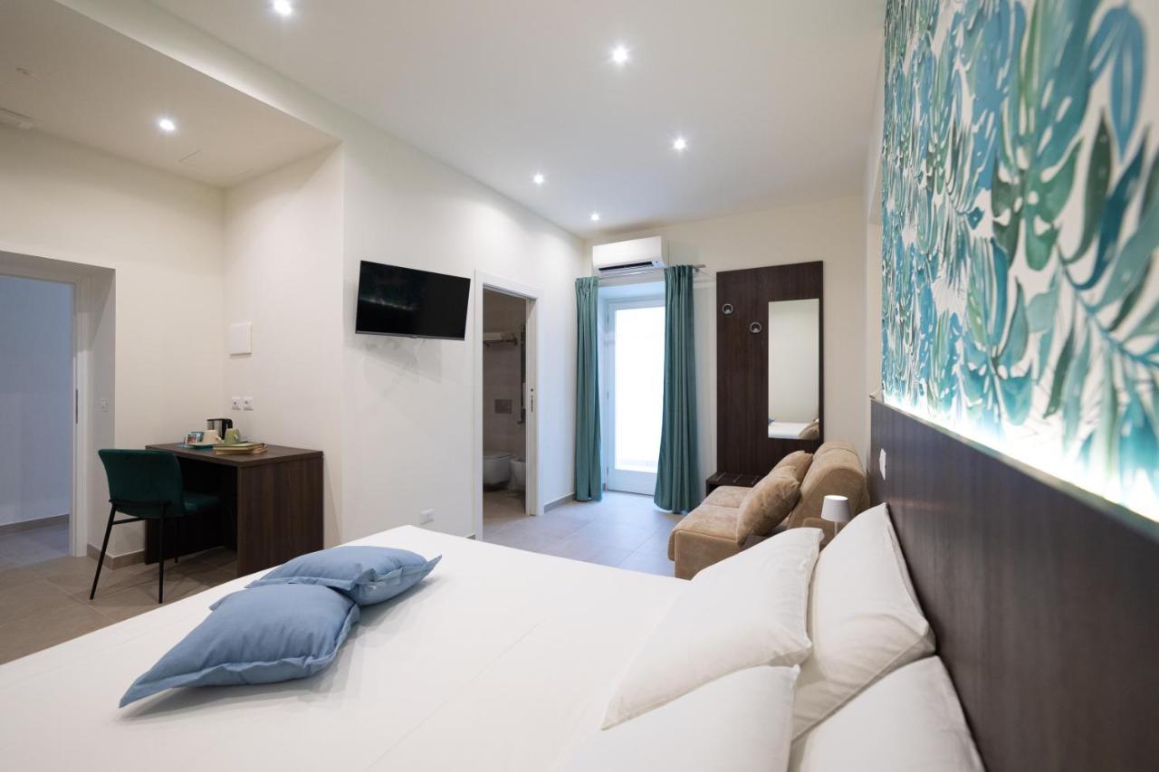 טרצ'ינה Numisia Guest House מראה חיצוני תמונה